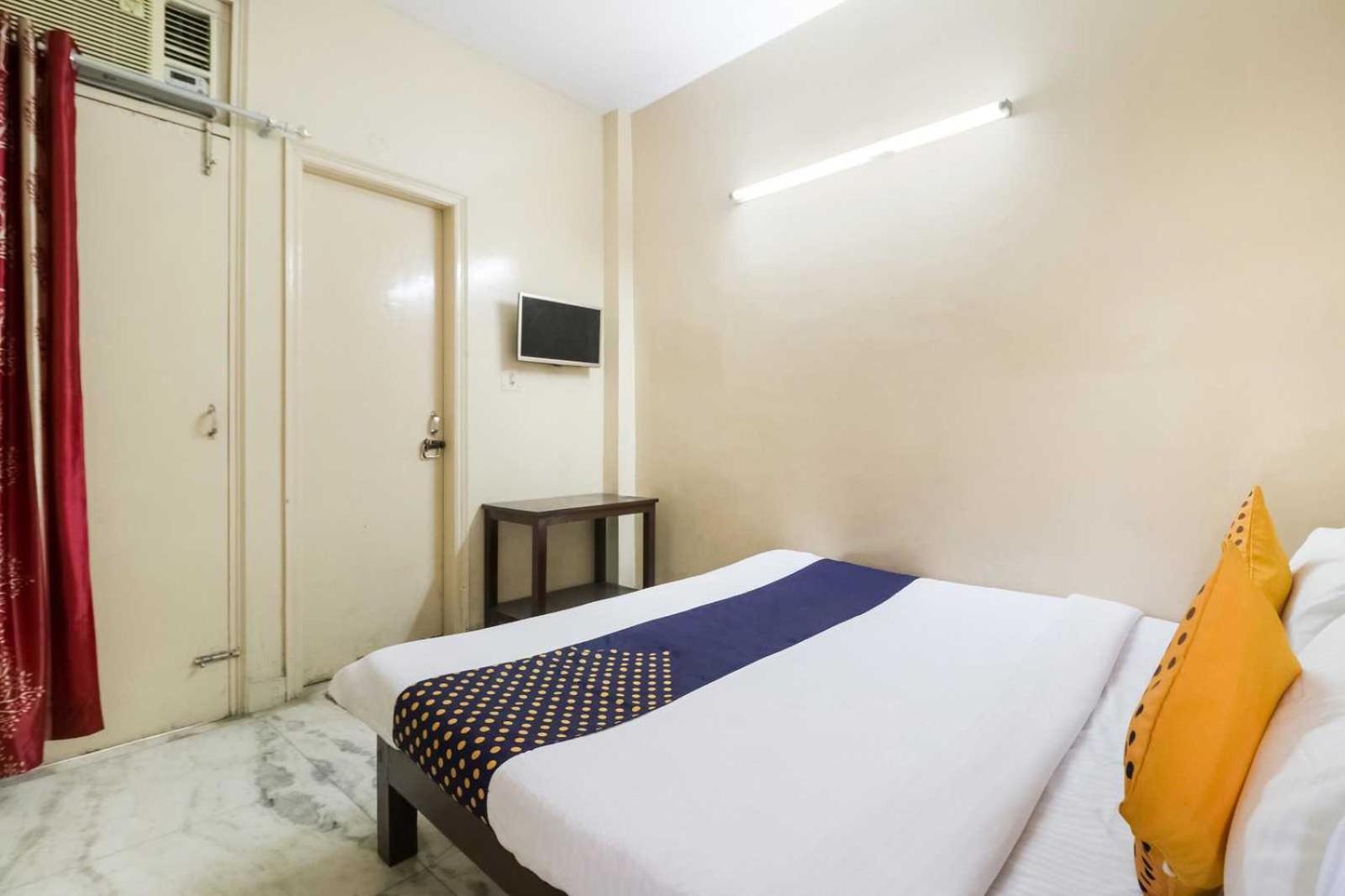 Hotel O Chandu Inn Ню Делхи Екстериор снимка