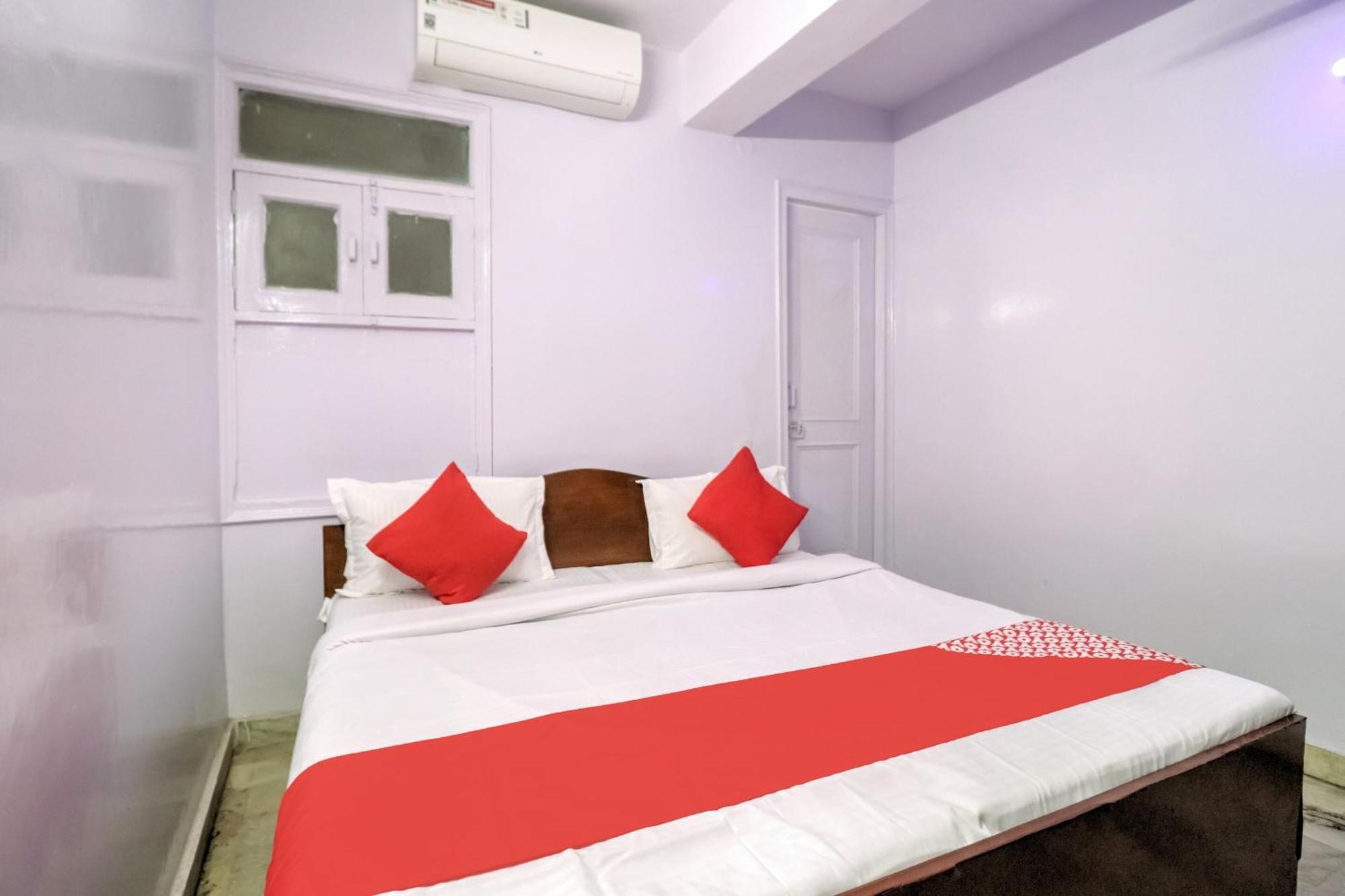 Hotel O Chandu Inn Ню Делхи Екстериор снимка